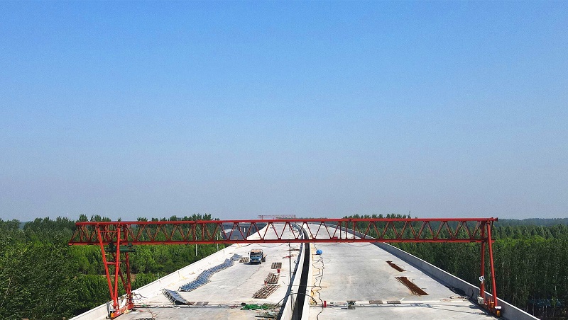 1683276816536.jpg 陽新高速公路黃河特大橋主體工程右幅半幅順利貫通.jpg